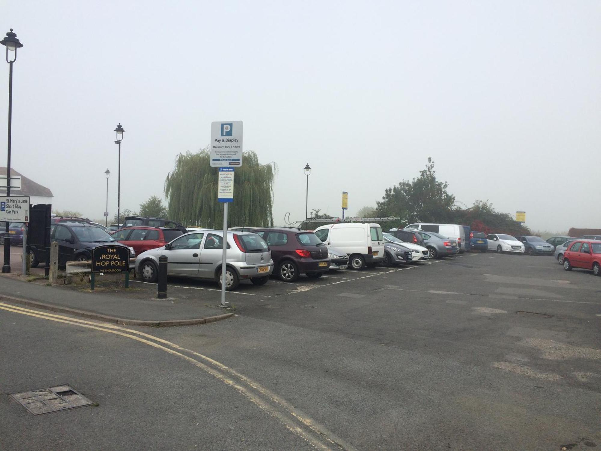 The Royal Hop Pole Wetherspoon Tewkesbury Bagian luar foto