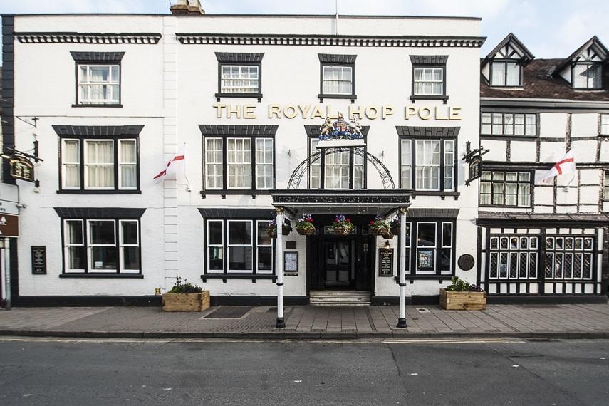 The Royal Hop Pole Wetherspoon Tewkesbury Bagian luar foto